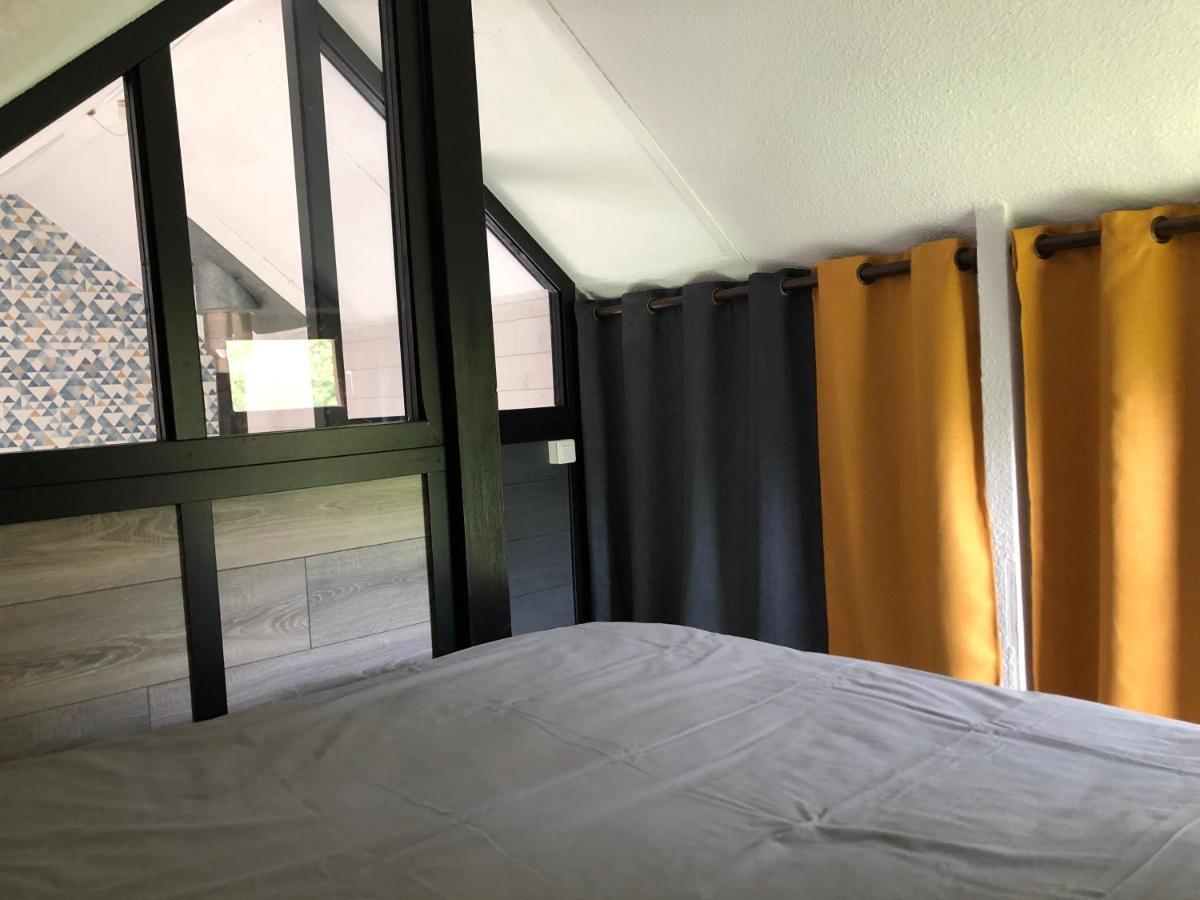 Cottage Chaleureux Dans Domaine Prive Signy-le-Petit ภายนอก รูปภาพ