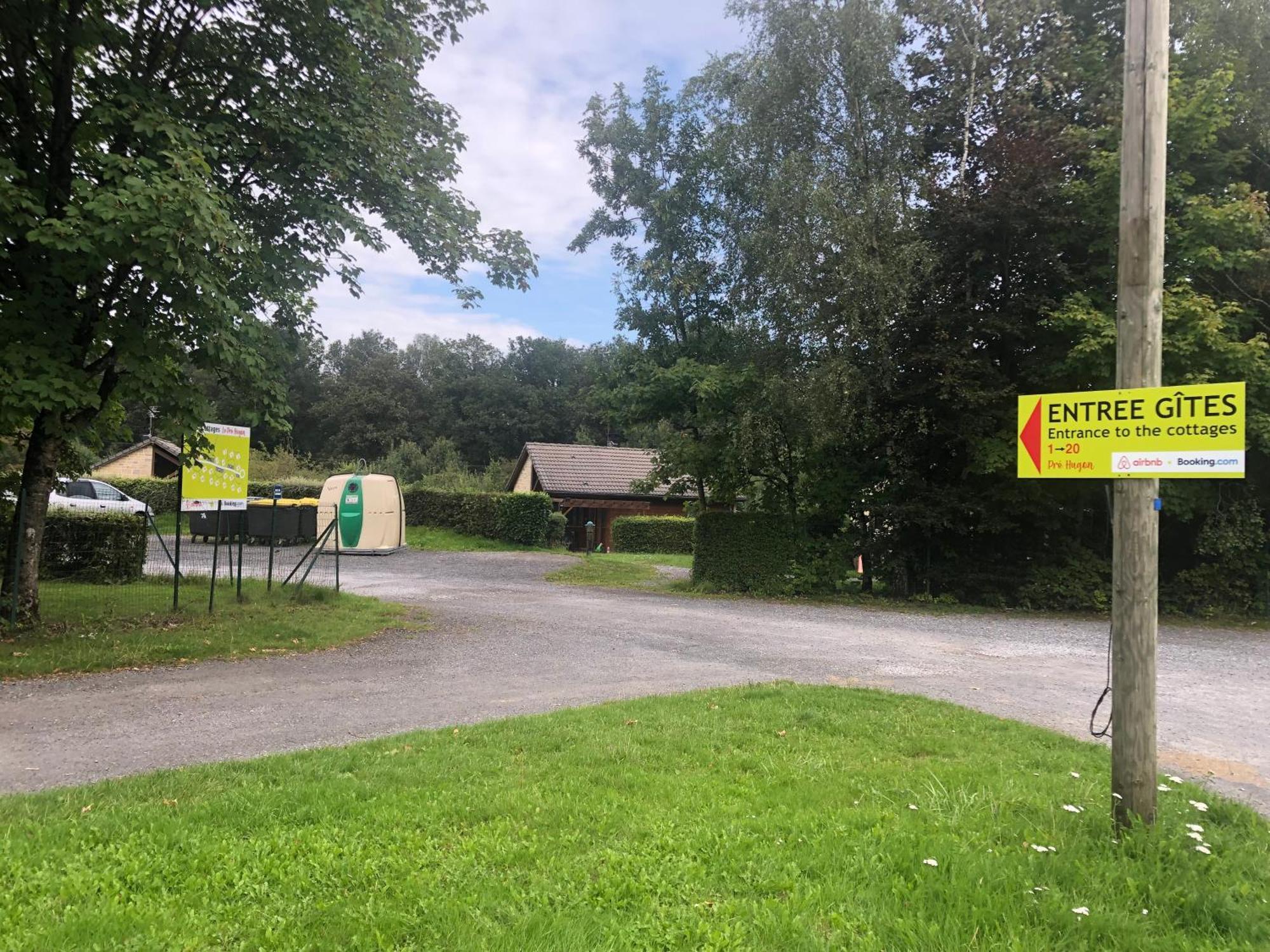 Cottage Chaleureux Dans Domaine Prive Signy-le-Petit ภายนอก รูปภาพ